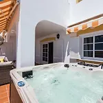 Atlantic View With Jacuzzi Villa *