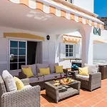 וילה Atlantic View With Jacuzzi אדחה