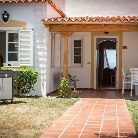 Atlantic View With Jacuzzi Villa